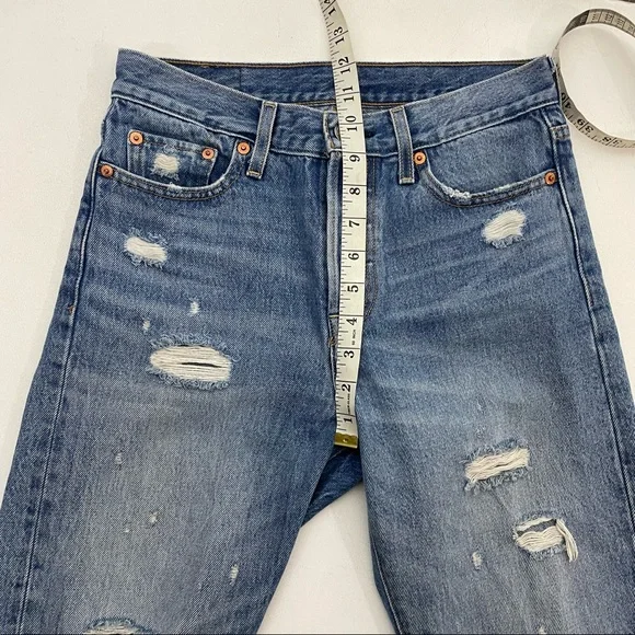 Vintage Levi’s 501 High Waist wedgie fit Jeans - Picture 4 of 8